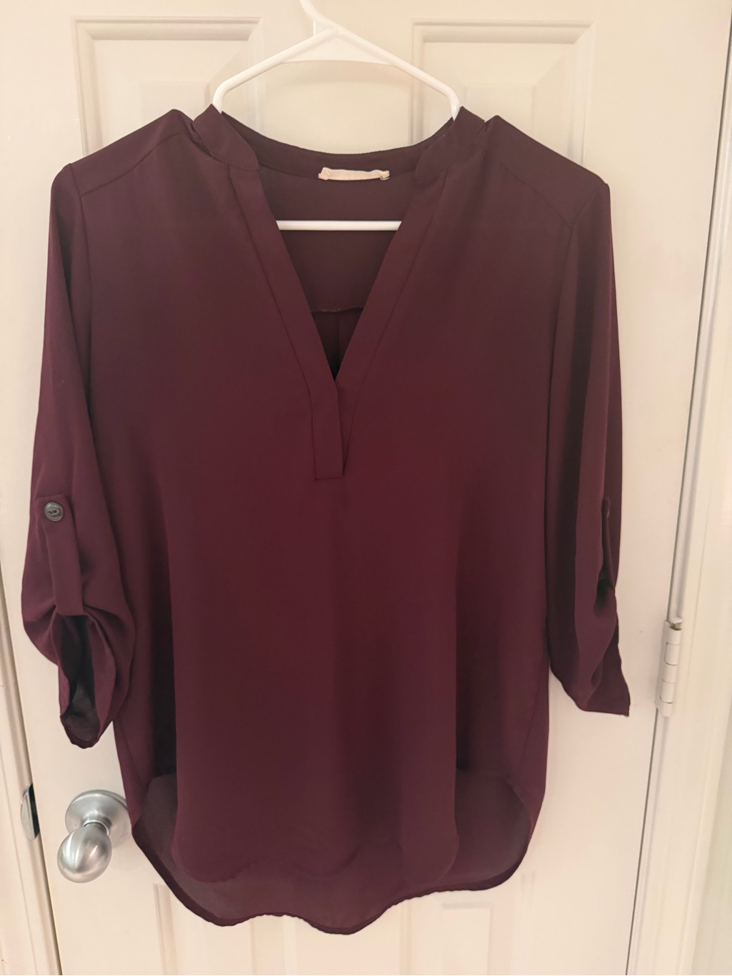 Lush Women's Burgundy V-Neck Roll-Sleeve Blouse
